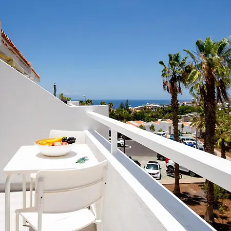 475 B Island Village Sea View Pool Terrace أذيخي