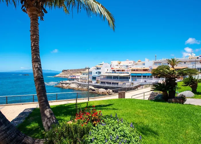 475 B Island Village Sea View Pool Terrace Appartement
