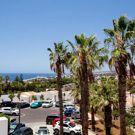 475 B Island Village Sea View Pool Terrace Apartment *