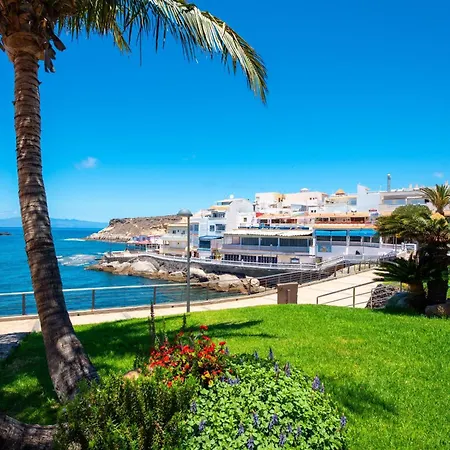475 B Island Village Sea View Pool Terrace Apartment