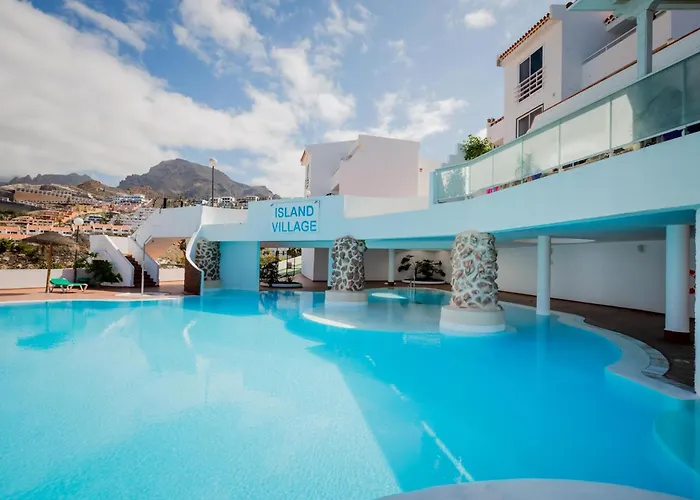 475 B Island Village Sea View Pool Terrace *