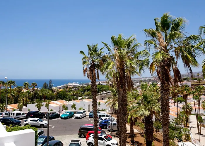 475 B Island Village Sea View Pool Terrace Apartment *